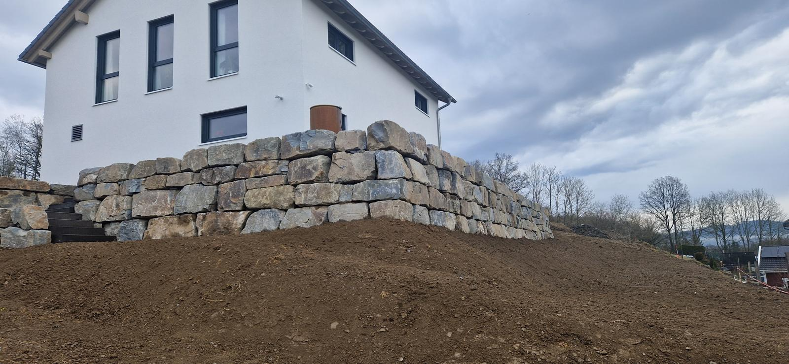 Natursteinmauern